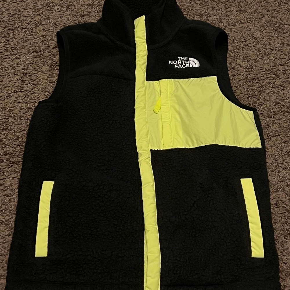 The North Face Boys Vest